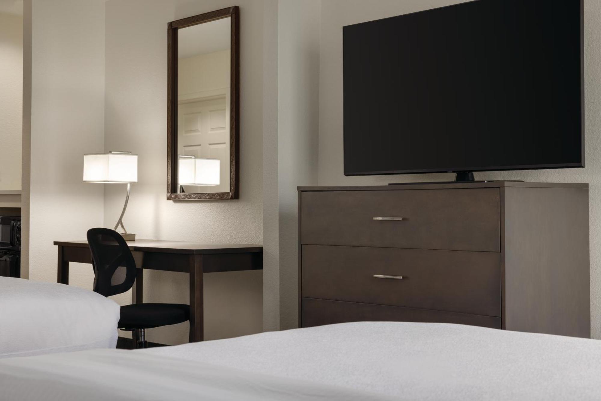 La Quinta By Wyndham Springfield Airport Plaza Hotel Ngoại thất bức ảnh