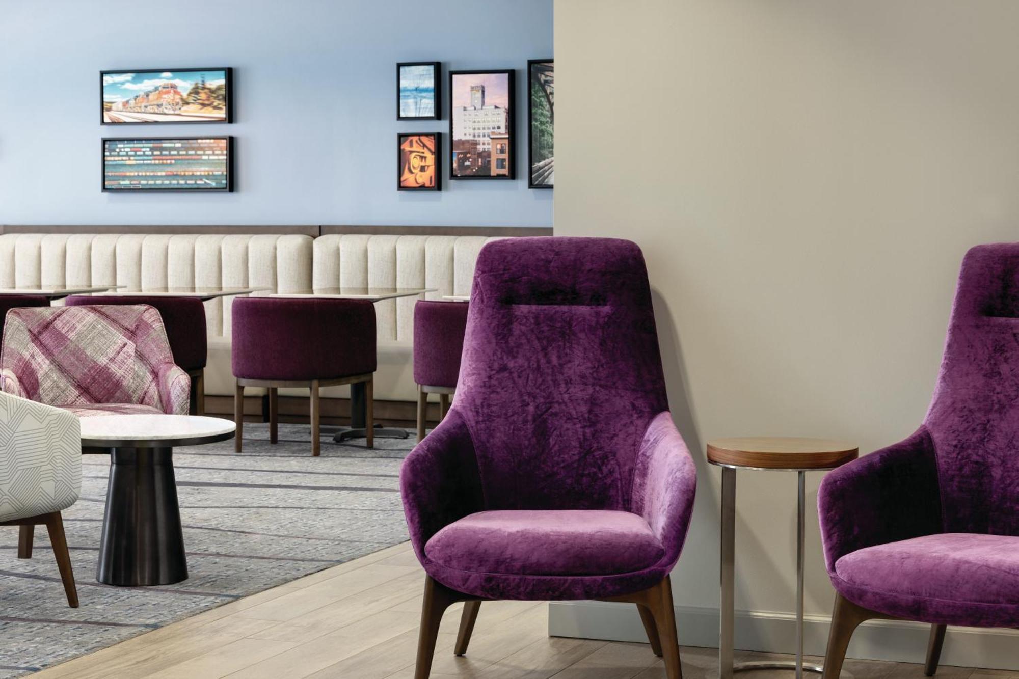 La Quinta By Wyndham Springfield Airport Plaza Hotel Ngoại thất bức ảnh