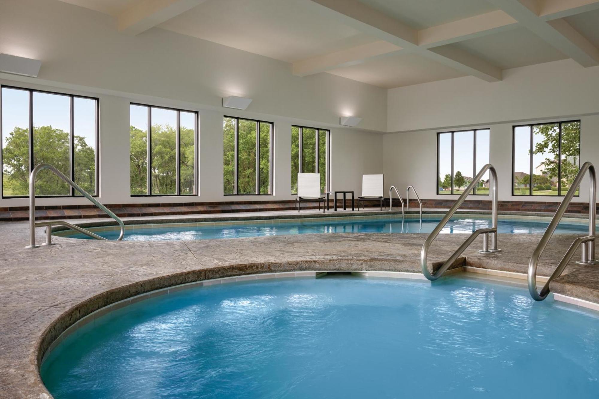La Quinta By Wyndham Springfield Airport Plaza Hotel Ngoại thất bức ảnh