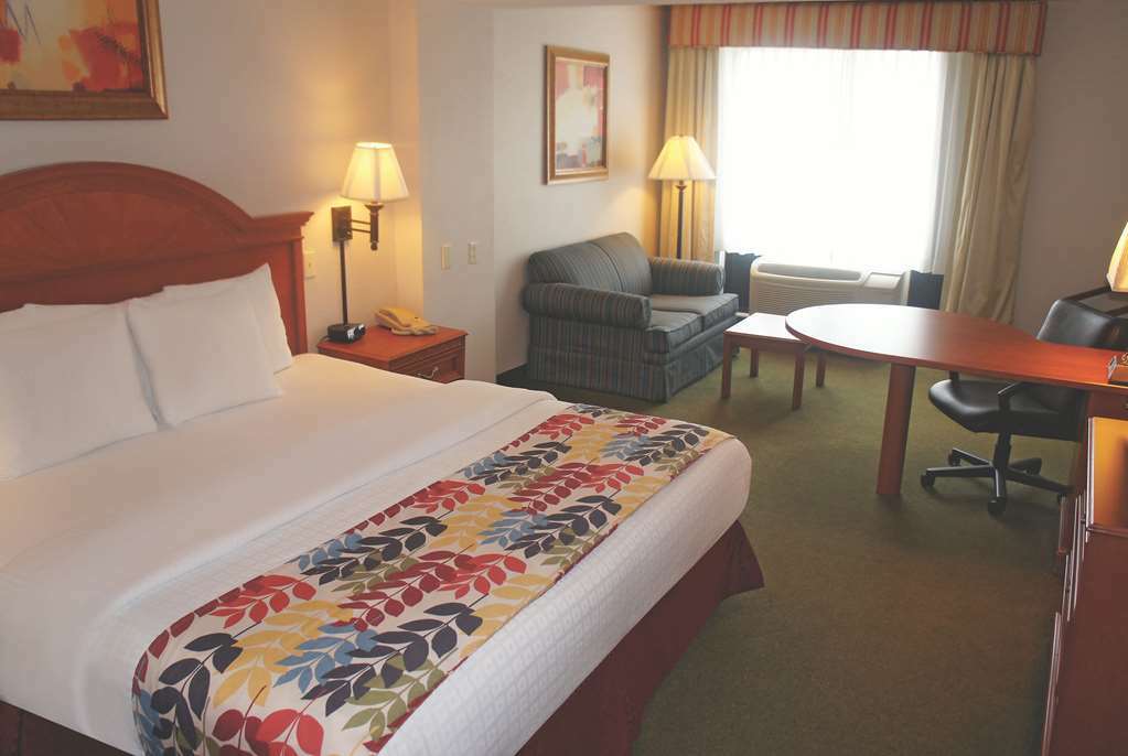 La Quinta By Wyndham Springfield Airport Plaza Hotel Phòng bức ảnh