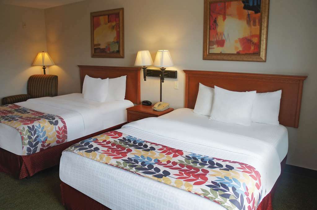 La Quinta By Wyndham Springfield Airport Plaza Hotel Phòng bức ảnh
